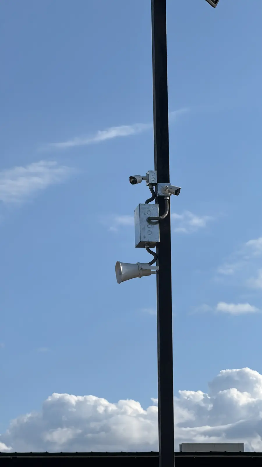 CCTV IP y alerta perimetral, instalación realizada por HRW.cl