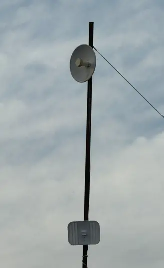 Infraestructura de enlaces, instalación realizada por HRW.cl