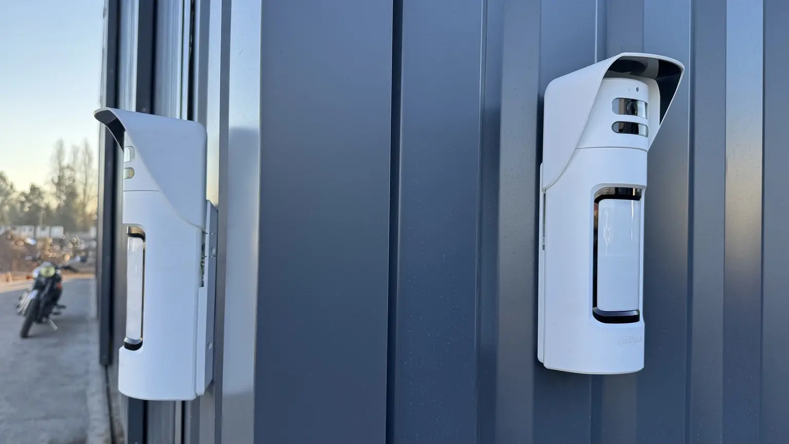 Sistema de seguridad perimetral instalado por HRW.cl